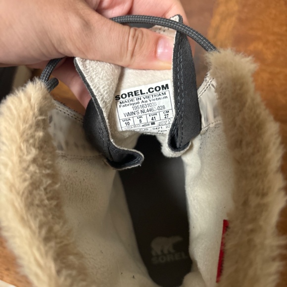 SOREL boots - Picture 2 of 3